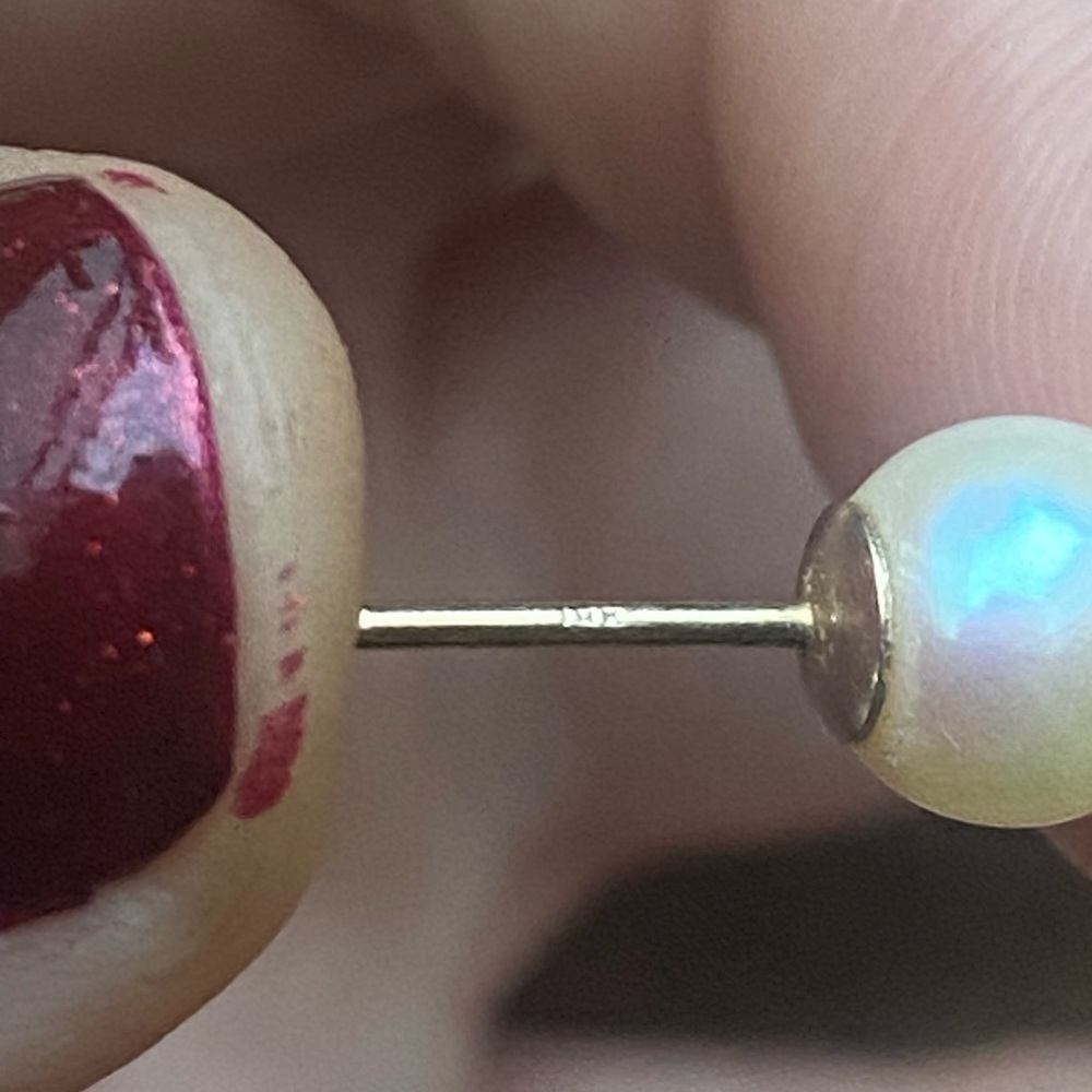 14k Solid Gold Pearl Stud Earrings - image 4